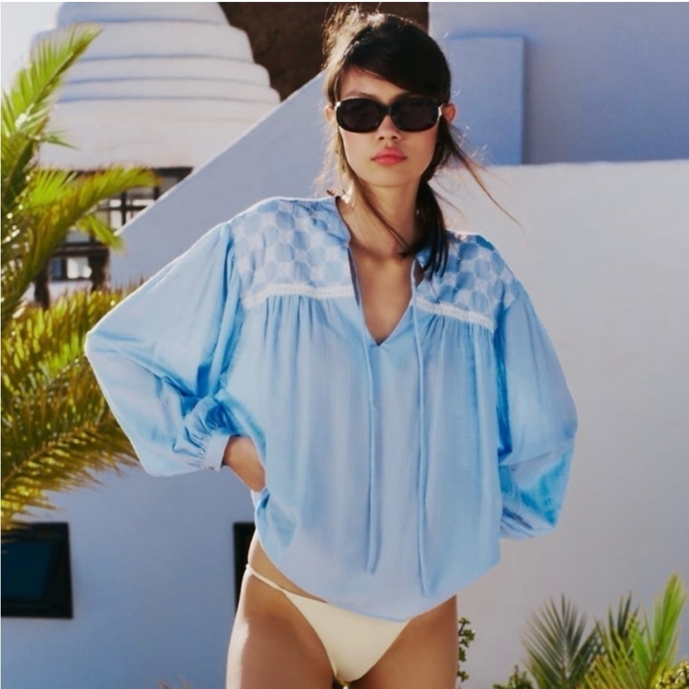 New ZARA Embroidered Blouse
